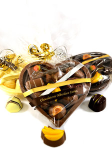 Chocolade hart gevuld met bonbons