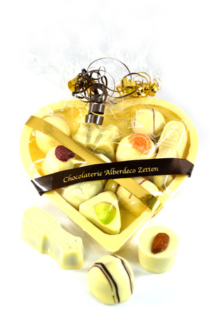 Chocoladehart Wit Gevuld met Bonbons