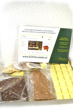 Chocolade brievenbuspakket €20,- (incl. verzendkosten)