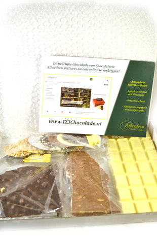 Chocolade brievenbuspakket €22,50 (incl. verzendkosten)